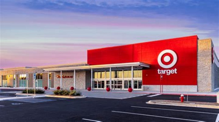 5 Ways Target's Store Layout Tricks You Into Buying More