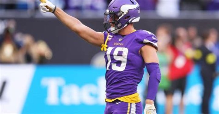 Adam Thielen Went From A $500 College Scholarship To Becoming A Pro Bowler With A $10 Million Guarantee