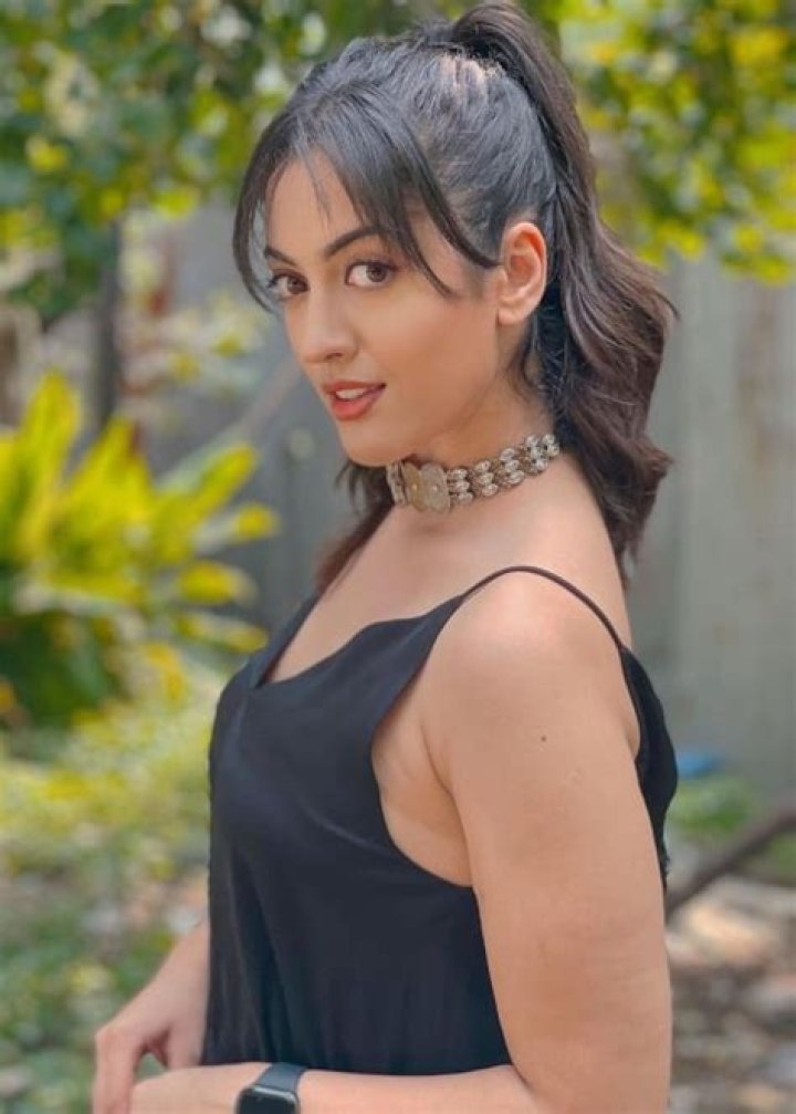 Aditi Sharma (Actress, b. 1996) Height, Weight, Age, Body Statistics