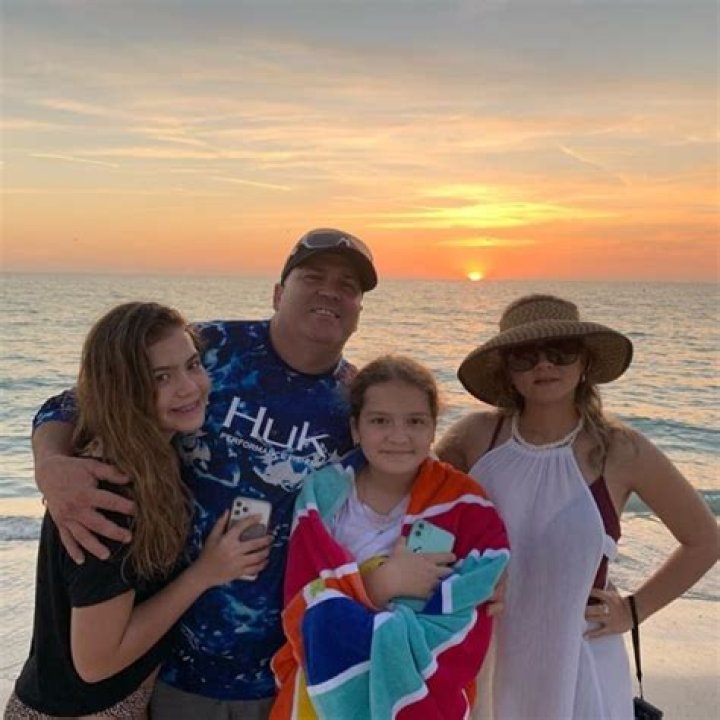 Alisson Sister Forever Height, Weight, Age, Boyfriend, Family, Biography