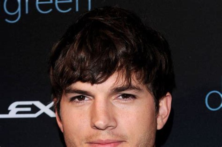 Ashton Kutcher Height, Weight, Age, Body Statistics, Spouse, Biography