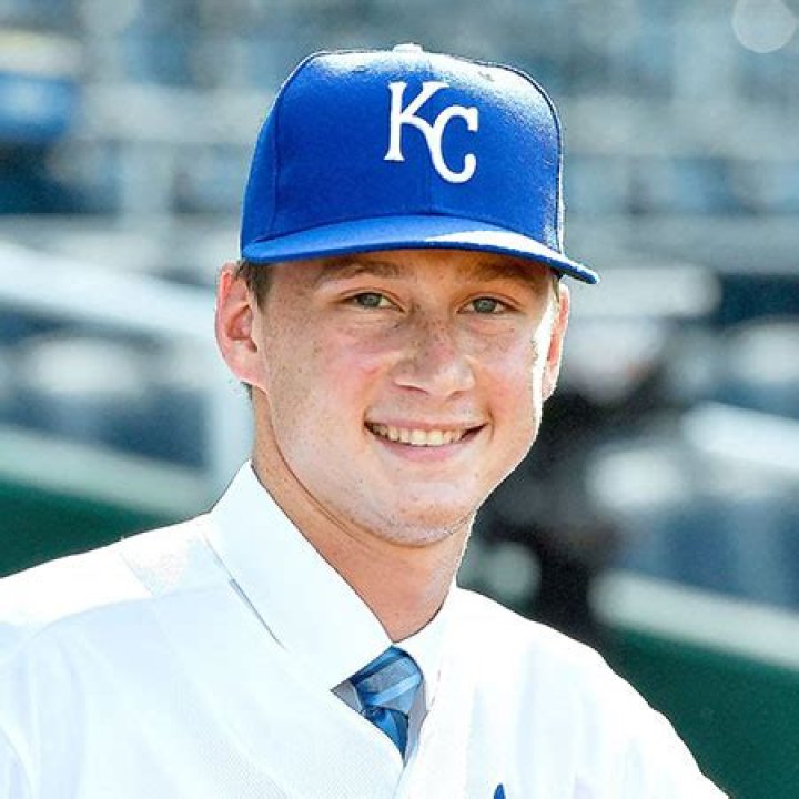 Brady Singer Biography-salary, net worth, contract, earnings, stats, married, relationship, affair, girlfriend, career, age, nationality