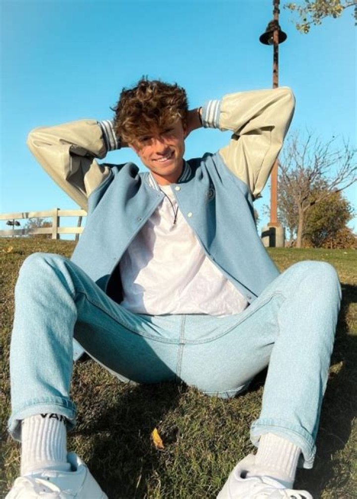 Brayden Whaley Height, Weight, Age, Girlfriend, Facts, Biography