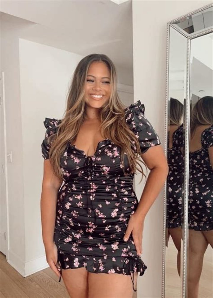 Catherine Li Height, Weight, Age, Body Statistics