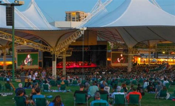 Cynthia Woods Mitchell Pavilion Tries Free Lawn Seats