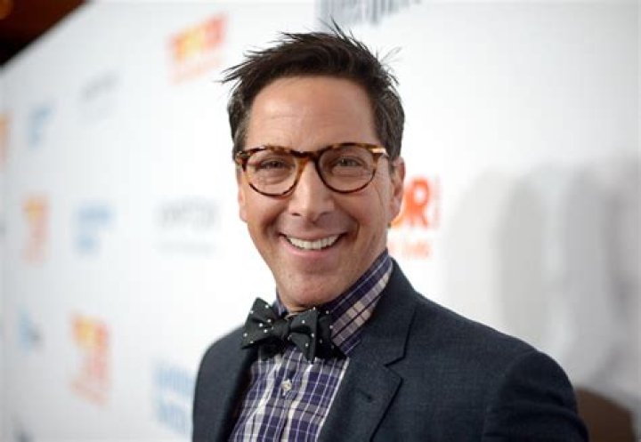 Dan Bucatinsky Net Worth | Celebrity Net Worth