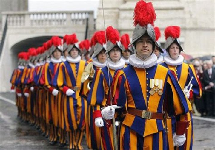 Does The Pope Have Bodyguards?