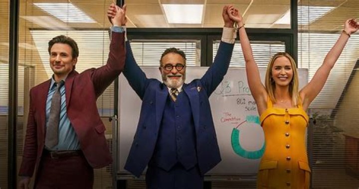 Everyone's Talking About This Hilarious Mistake in a New Netflix Movie