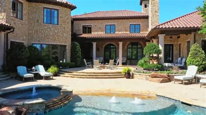 Former Dallas Cowboy Jason Witten Getting Rid Of Texas Mansion For $4.6 Million