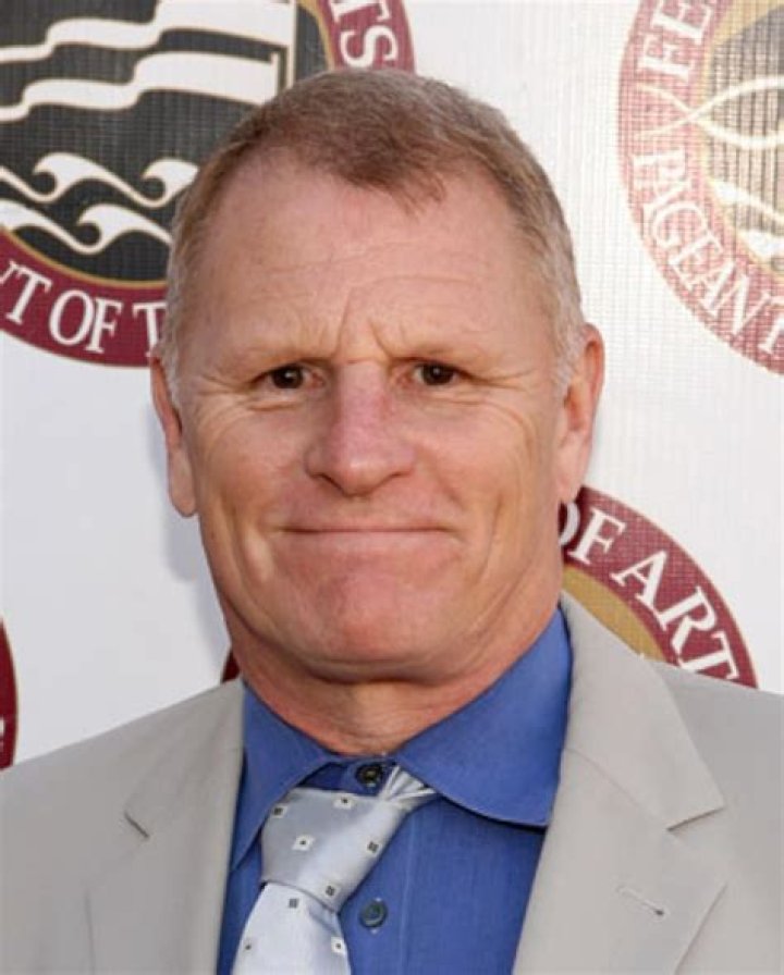 Gordon Clapp Net Worth | Celebrity Net Worth