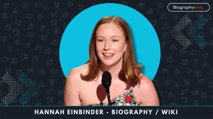 Hannah Einbinder Height, Weight, Age, Body Statistics