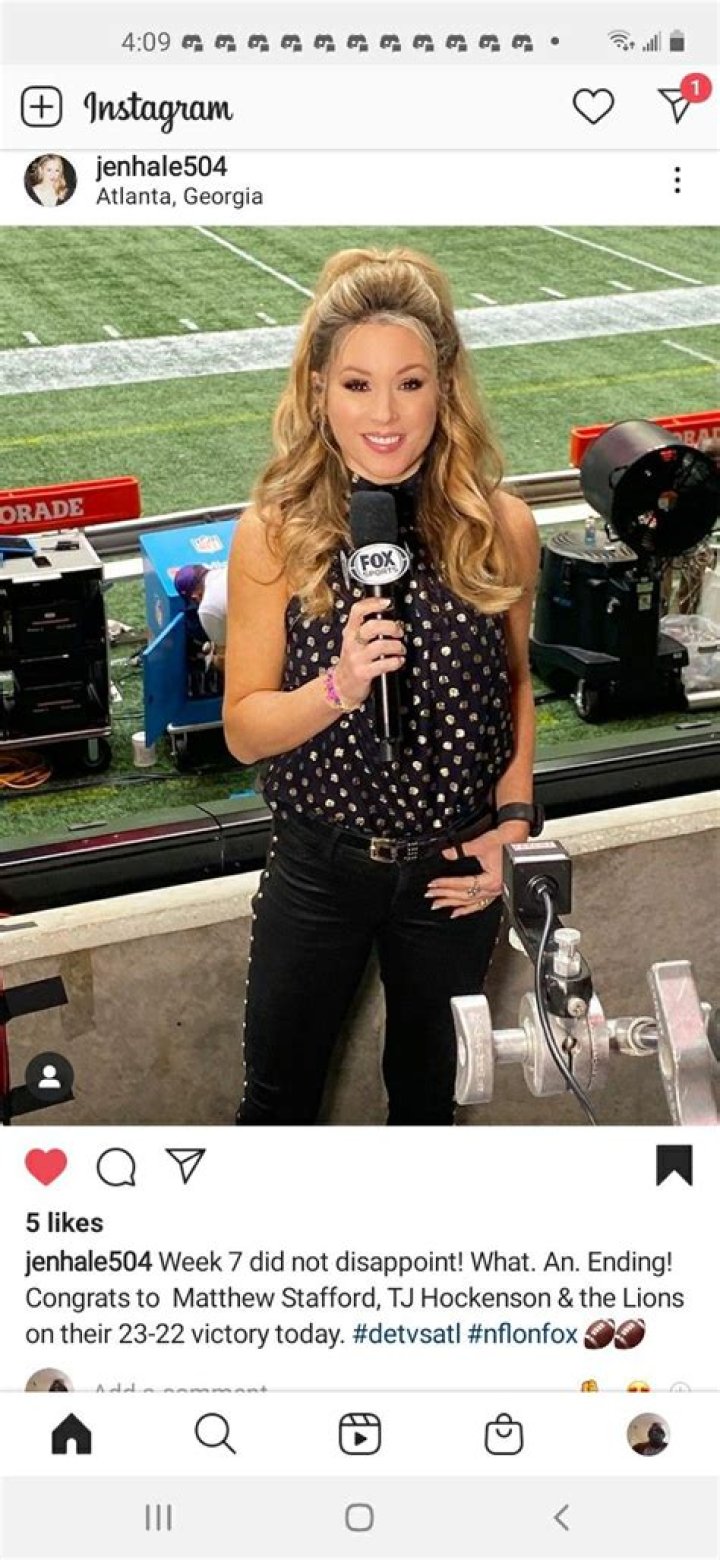 Jennifer Hale, Fox Sports 1, NFL Sideline Reporter, Net Worth, Salary, Personal Life, Relationship Status, and Boyfriend