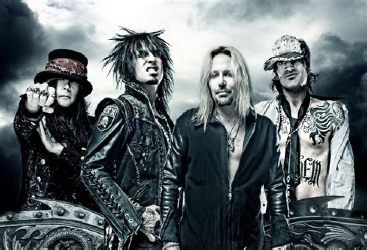 Mötley Crüe Is Being Sued For $30 Million