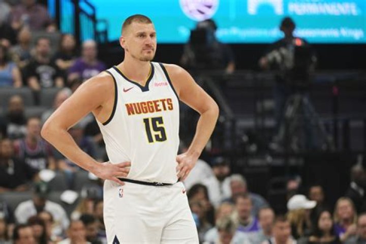 Nikola Jokić Height, Weight, Age, Girlfriend, Family, Facts, Biography