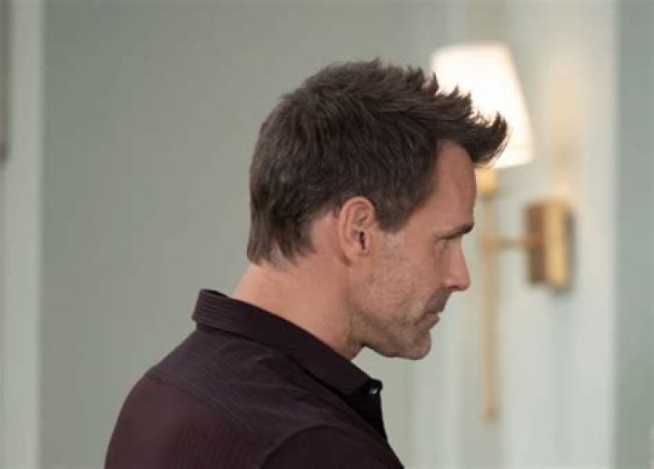 Nina Returns to Crimson — and Rebounds with Drew?!