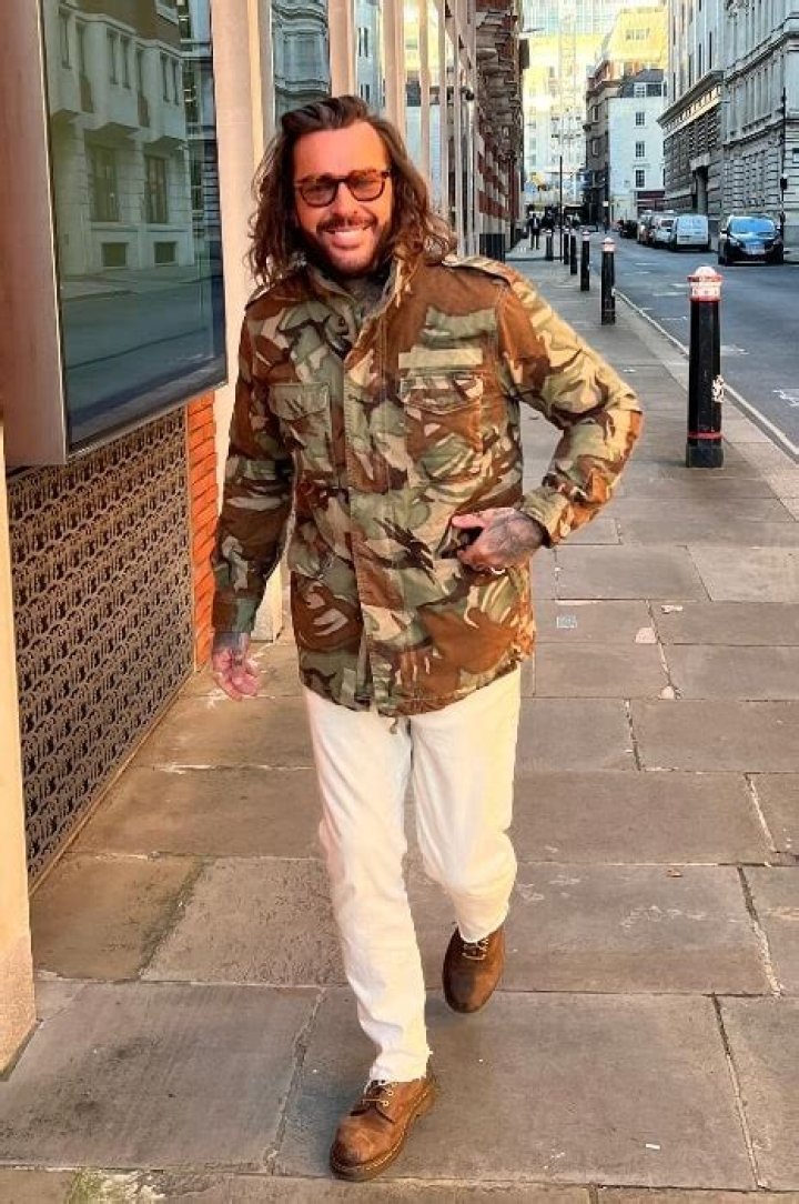 Pete Wicks Height, Weight, Age, Girlfriend, Family