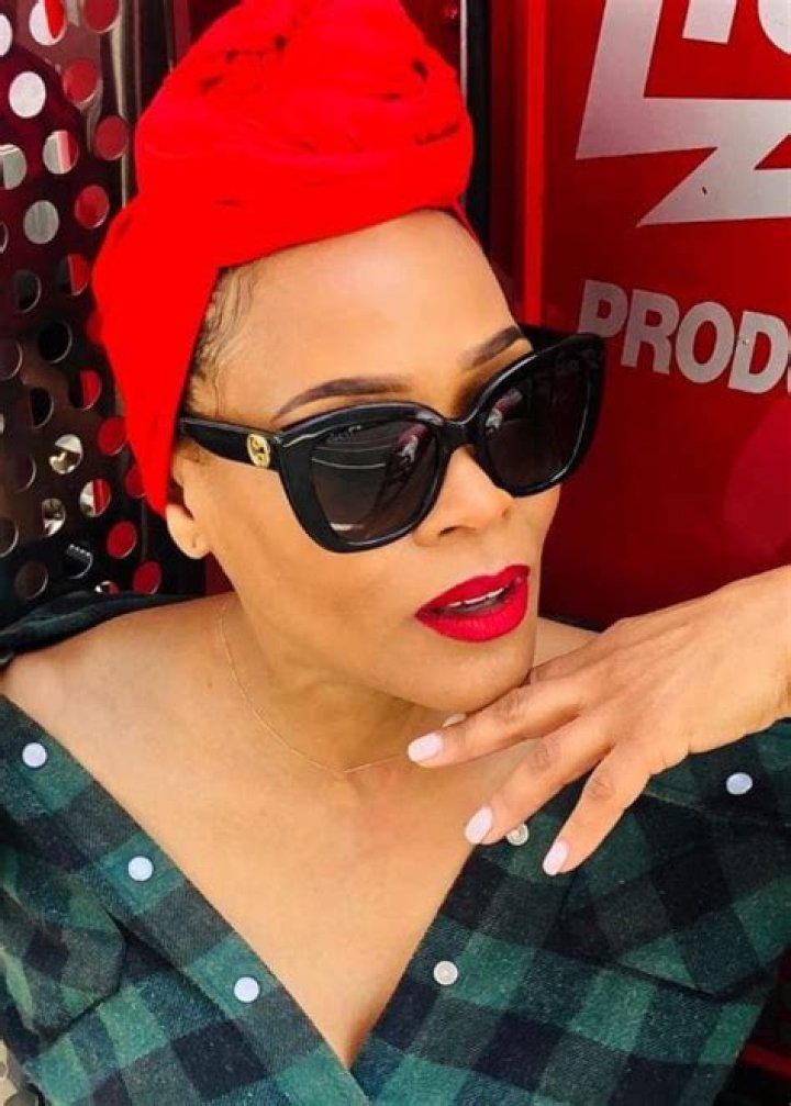 Robin Givens Height, Weight, Age, Boyfriend, Family, Facts, Biography