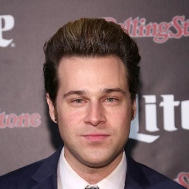 Ryan Cabrera Net Worth | Celebrity Net Worth