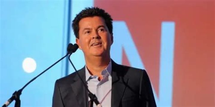 Simon Fuller Net Worth | Celebrity Net Worth