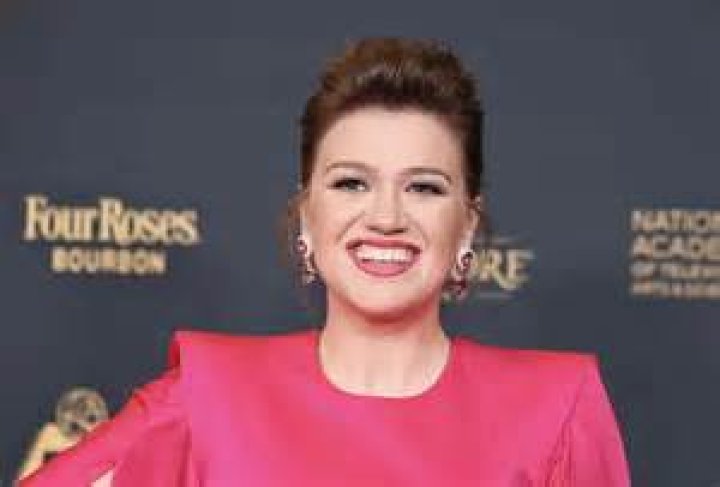 What Was Kelly Clarkson's First Song?