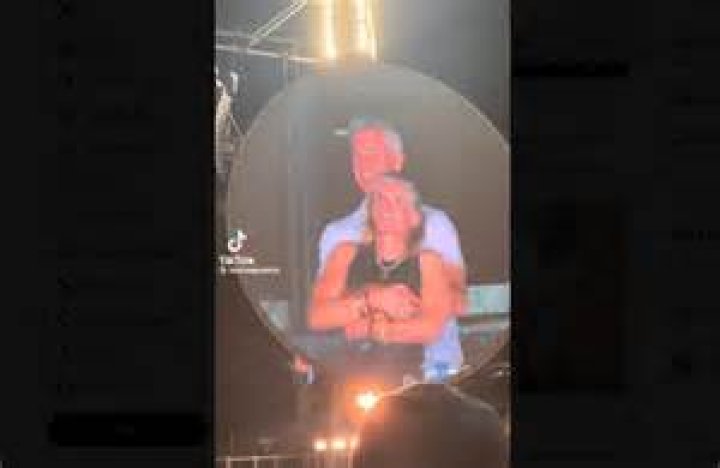 Who is Andy Pettitte Dating Now