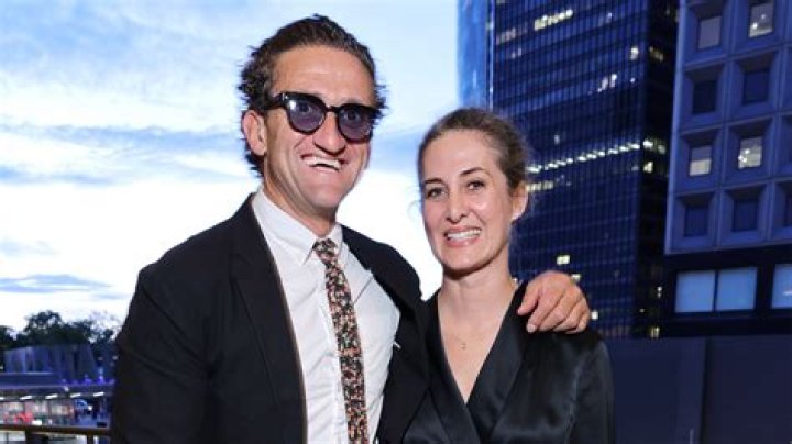 Who is Casey Neistat Dating Now?