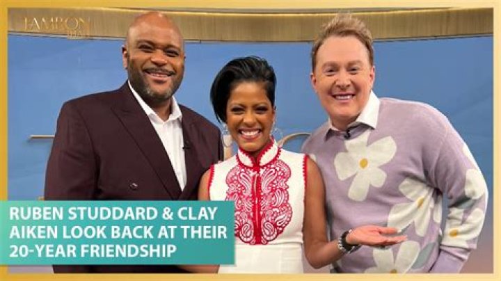 Who is Clay Aiken Dating Now