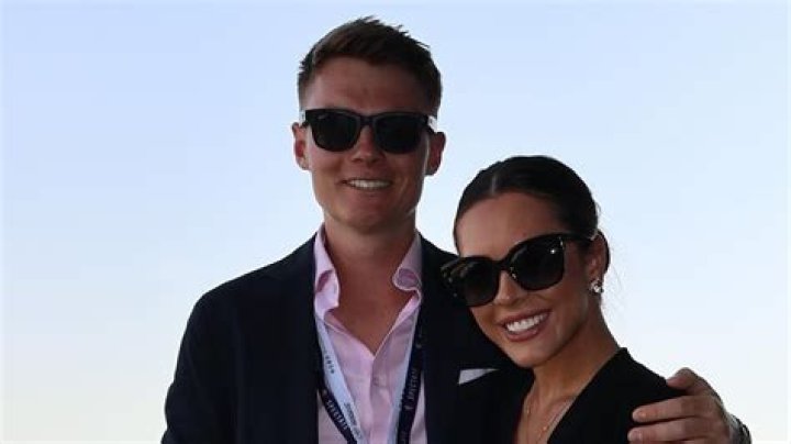 Who is Gemma dantdm Dating Now?