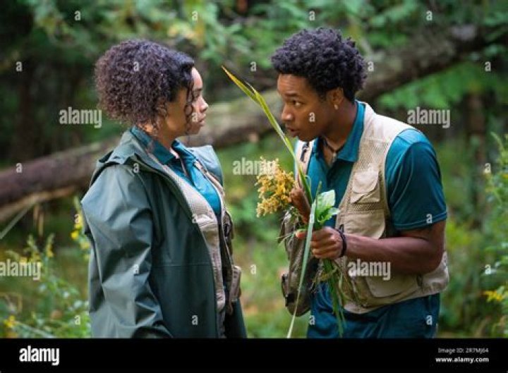 Who is Jhaleil Swaby Dating Now?