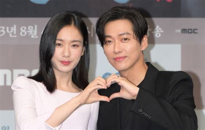 Who is Jun Sung Ahn Dating Now?