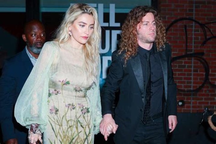 Who is Justin Escalona Dating Now