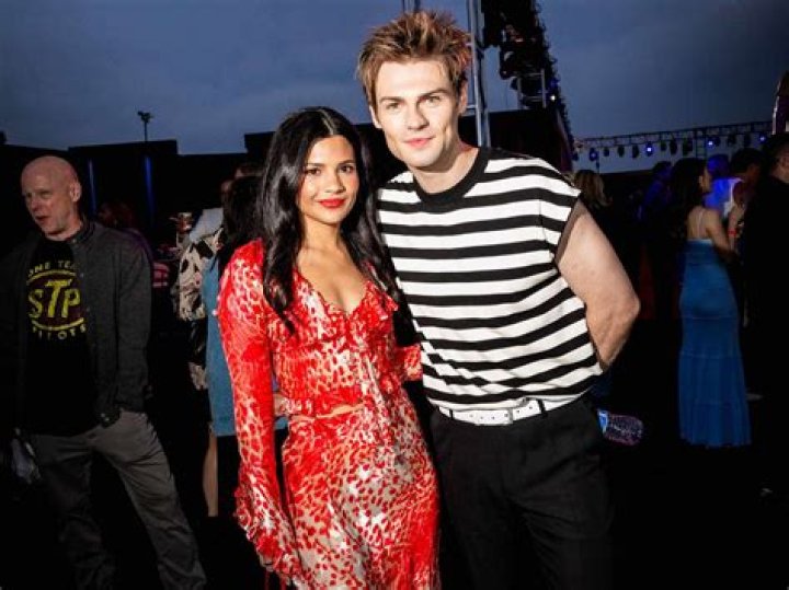 Who is Krysta Rodriguez Dating Now