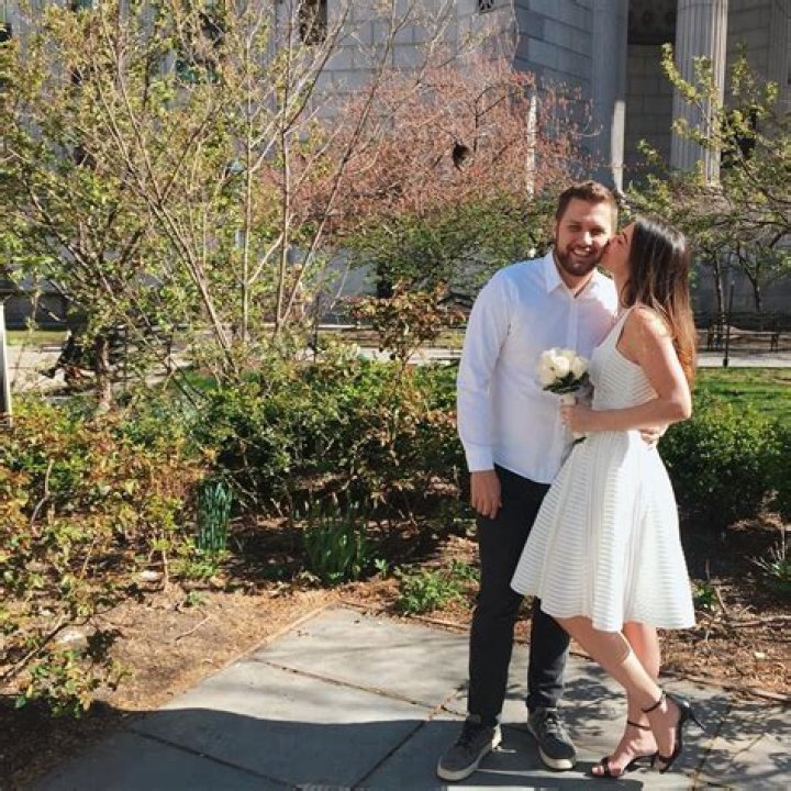 Who is Mark Ferris Dating Now