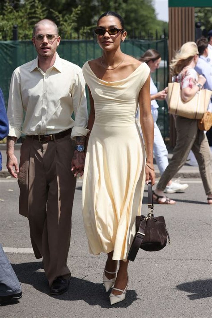 Who is Olivia Deeble Dating Now?