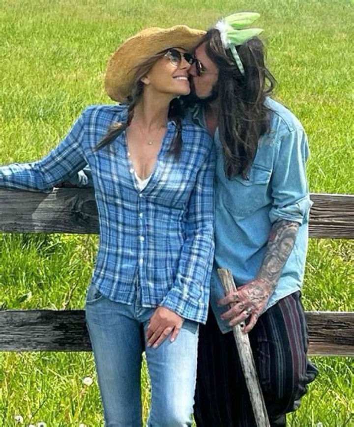 Who is Rachael Ray Dating Now?