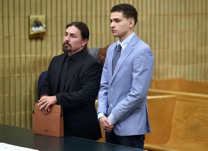 Who is Raul Neto Dating Now