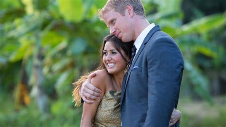Who is Sean Lowe Dating Now